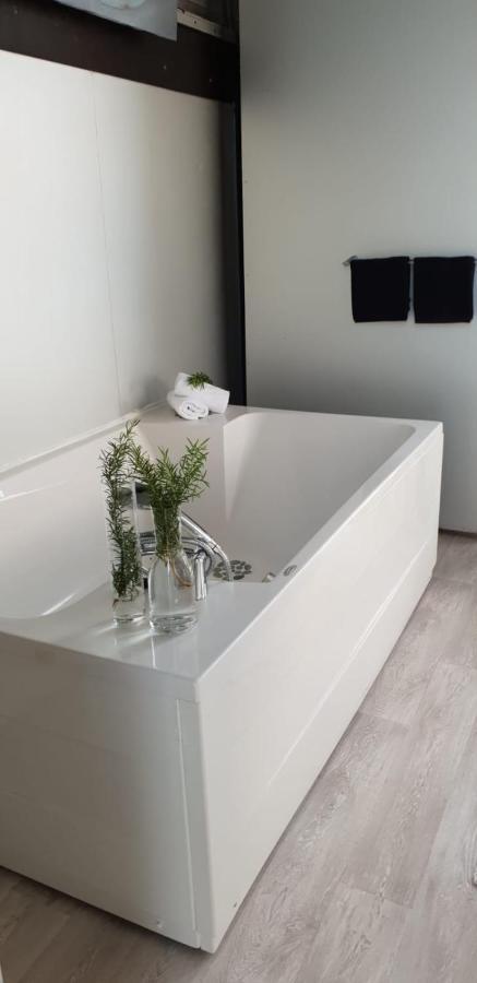 Gaestehaus Mimesis 沃迪切 外观 照片